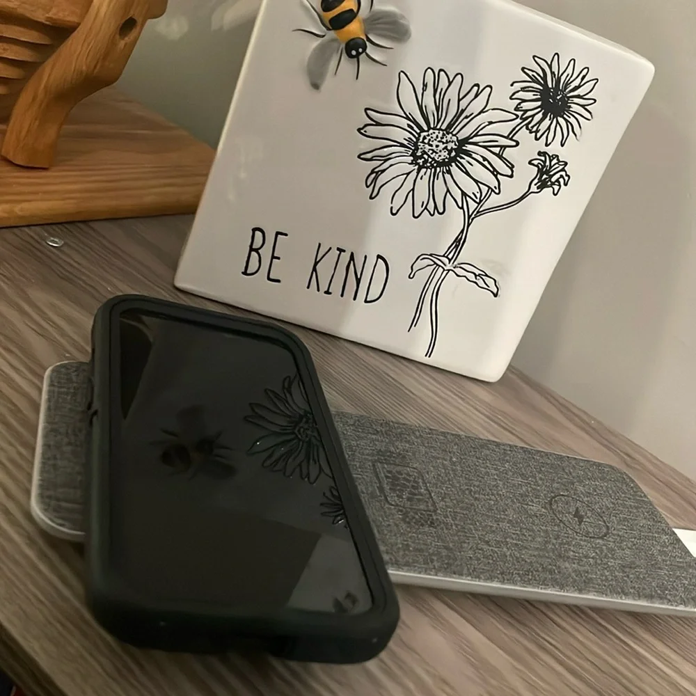 Tech2 Nano 3 in 1 Wireless Charger